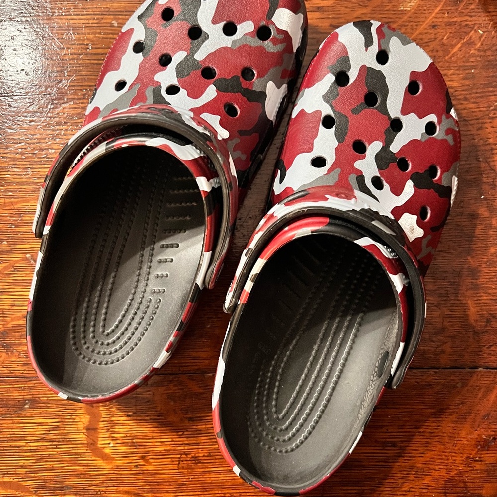Adults Unisex Camouflage Crocs